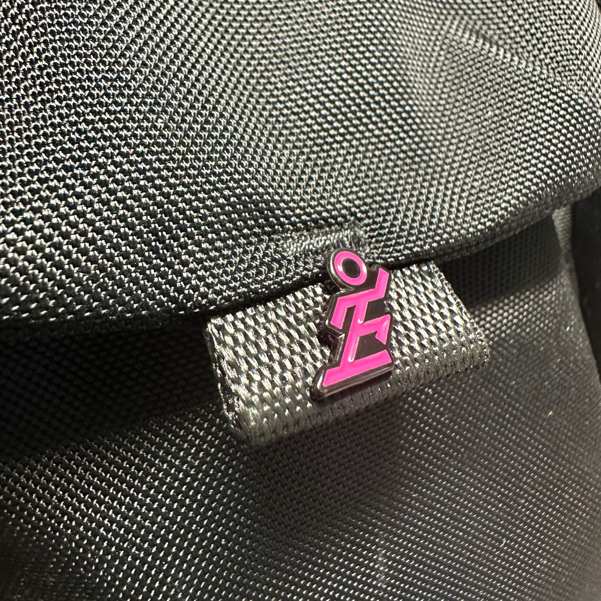 "E" Logo - Pin – Elite Running Company